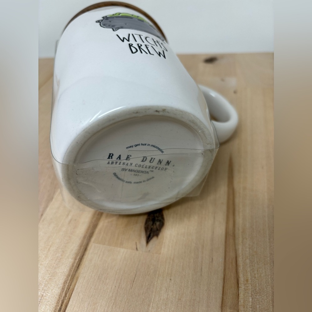 Rae Dunn WITCH'S BREW Mug White with Wooden Top and Black Lettering New - Picture 4 of 4